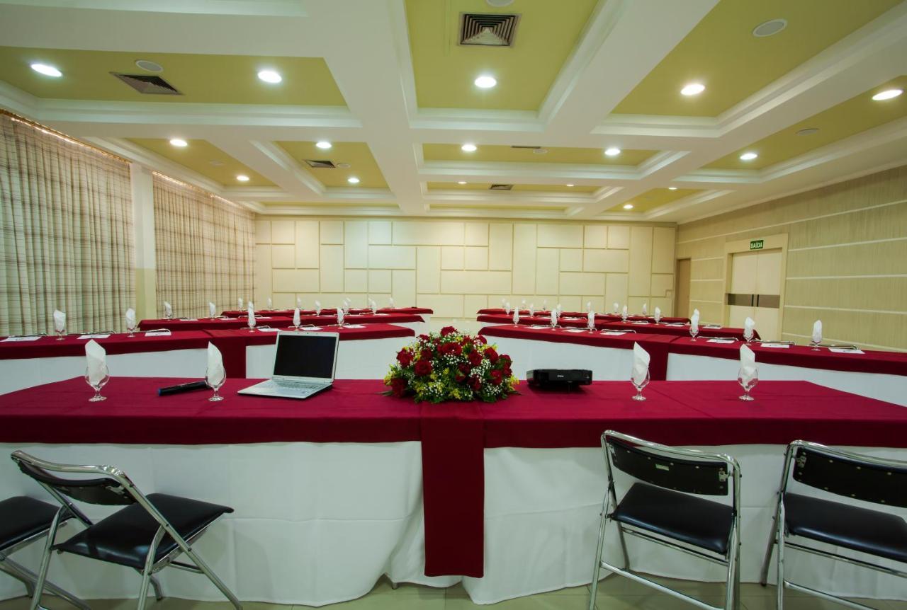 Hotel Nikko Curitiba Luaran gambar