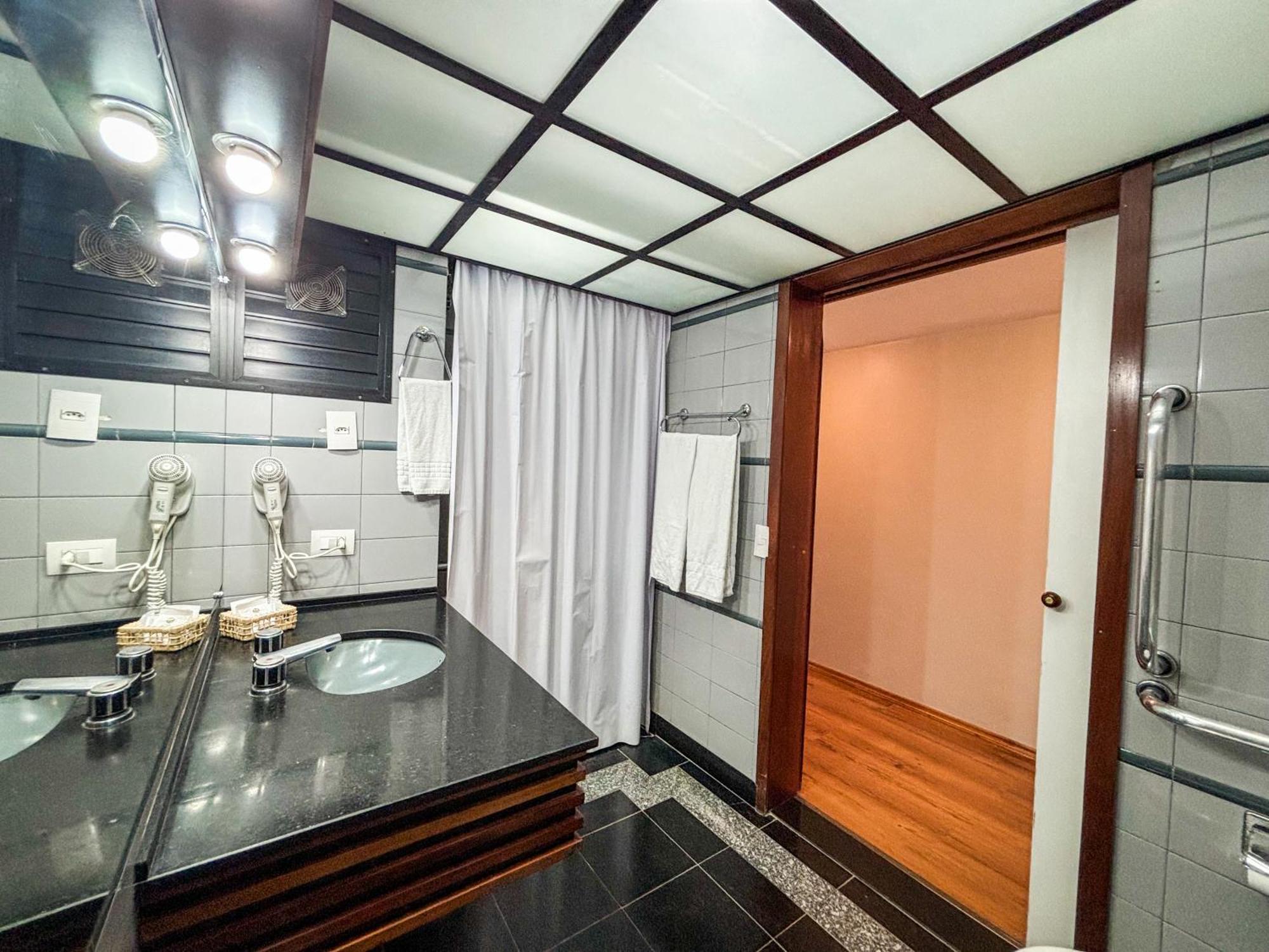 Hotel Nikko Curitiba Luaran gambar