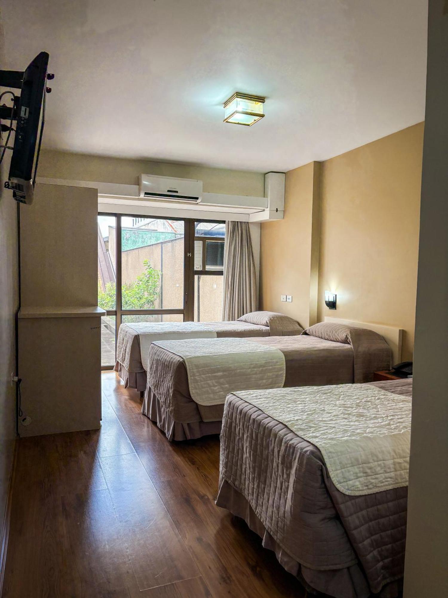 Hotel Nikko Curitiba Luaran gambar