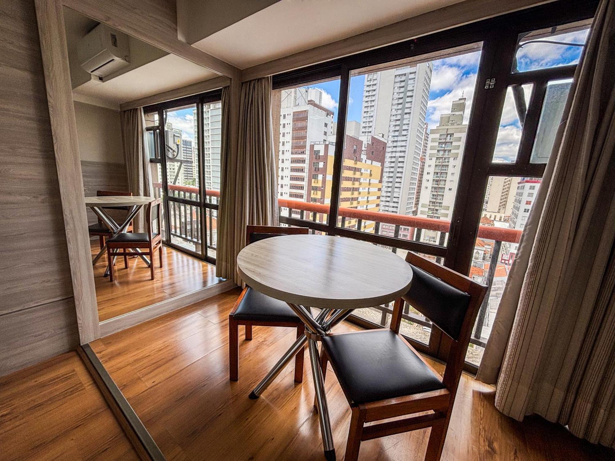 Hotel Nikko Curitiba Luaran gambar